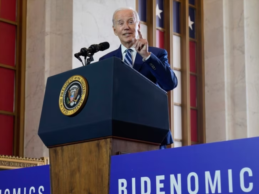 Presidenti Biden nxjerr në pah arritjet e politikave të tij ekonomike