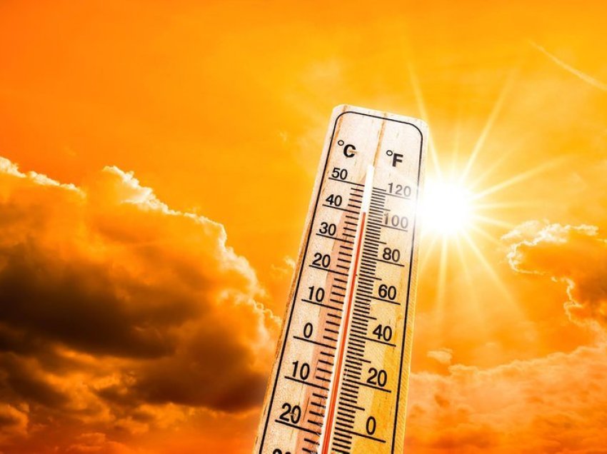 Temperaturat e larta pushtojnë botën, humbin jetën dy persona