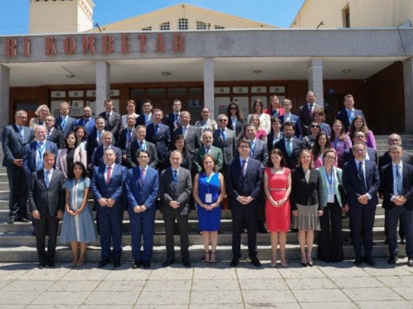 Kosova mirëpret shtetet anëtare të konstituencës së Bankës Botërore dhe FMN-së