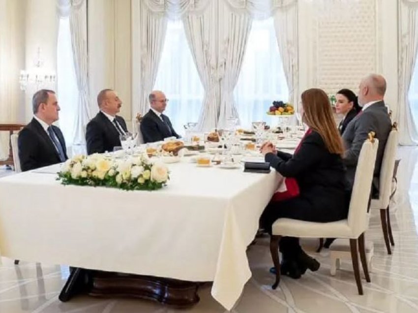 Merret vendimi, Shqipëria hap ambasadë në Azerbajxhan