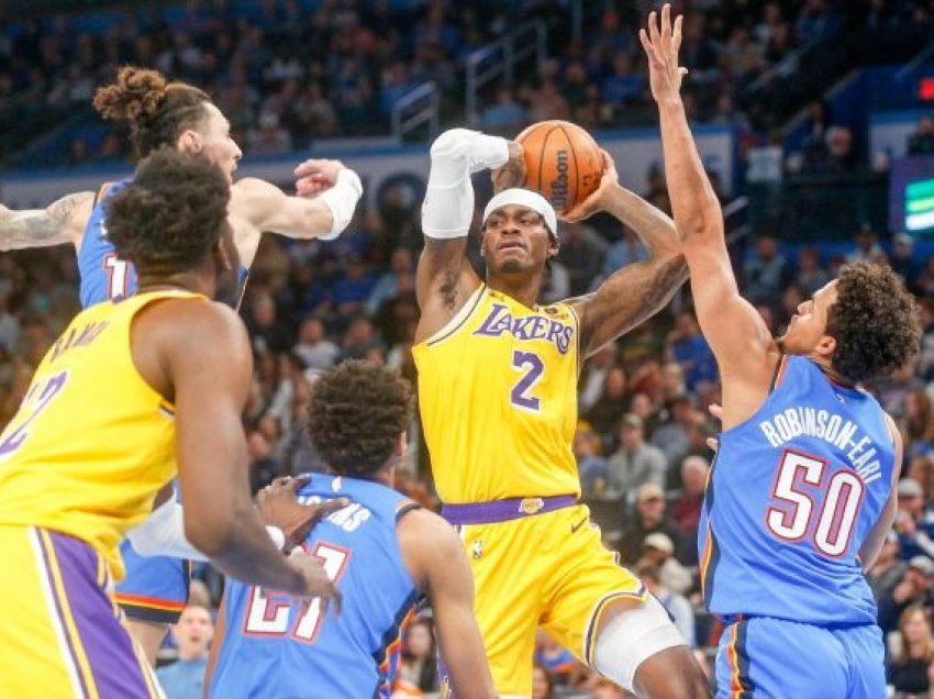Lakers marrin fitore spektakolare 
