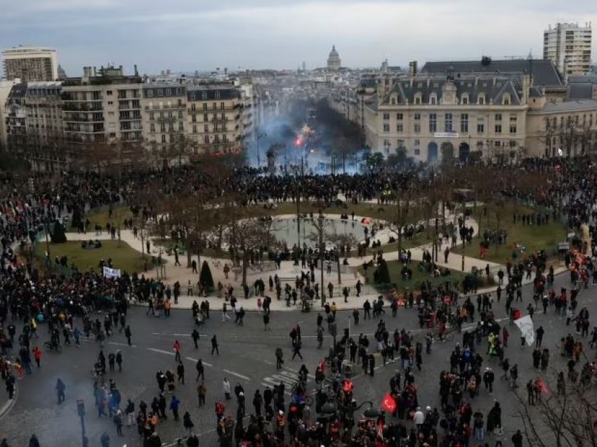 Francë, vazhdojnë protestat kundër planit të qeverisë për të rritur moshën e daljes në pension