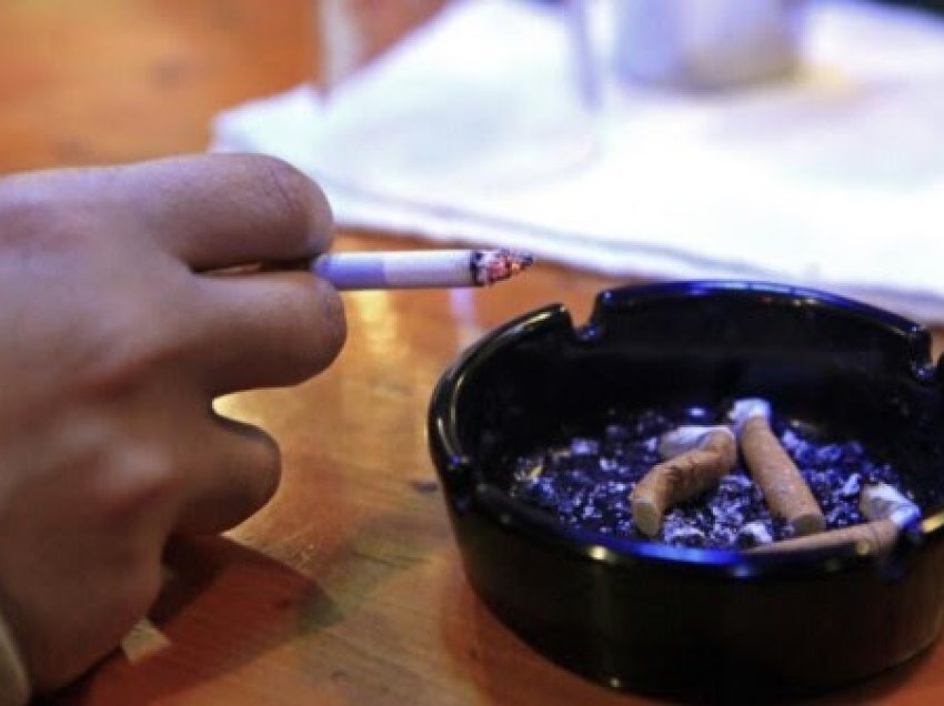 ​AUV vetëm dje ka gjobitur 120 shkelës të Ligjit të Kontrollit të Duhanit