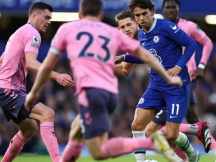 Pjesa e parë: Chelsea e Evertoni nuk e gjejnë golin