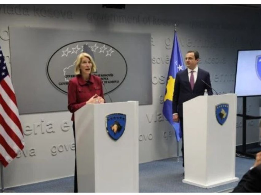 Angazhohej edhe për dialogun Kosovë-Serbi, jep dorëheqje zyrtarja e lartë amerikane