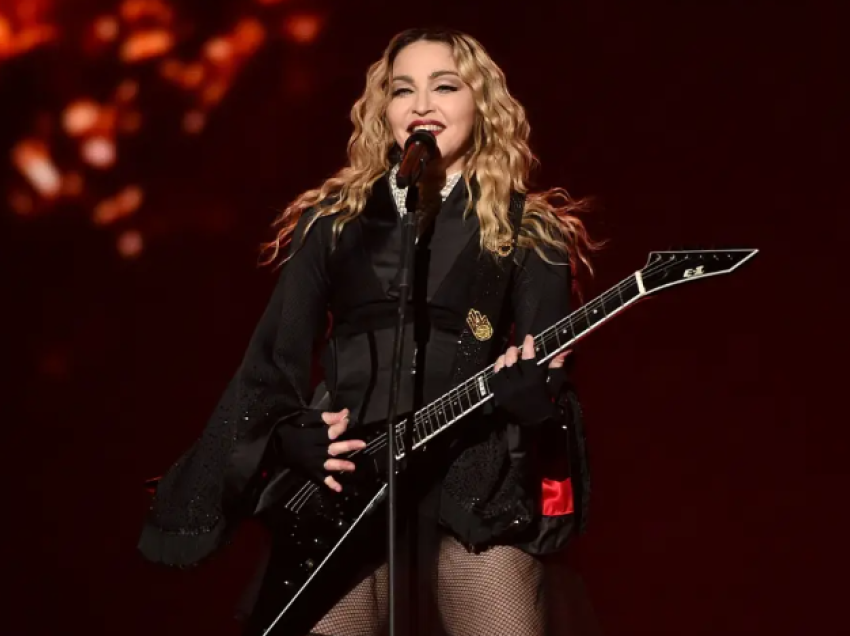 Madonna do të dhurojë një pjesë të të ardhurave nga turneu për organizatat e LGBTQ+