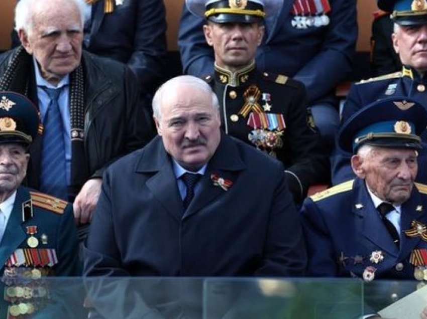 Mund të jetë helmuar në Rusi, Lukashenko transportohet me urgjencë pas takimit me Putinin