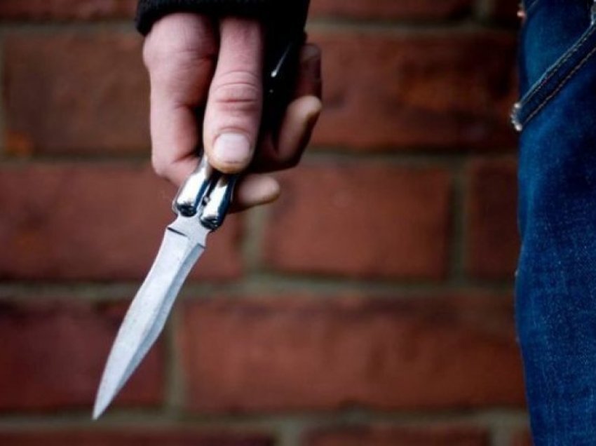 Therja me thikë e 25-vjeçarit në Vushtrri, gjykata merr vendim për të dyshuarin kryesor