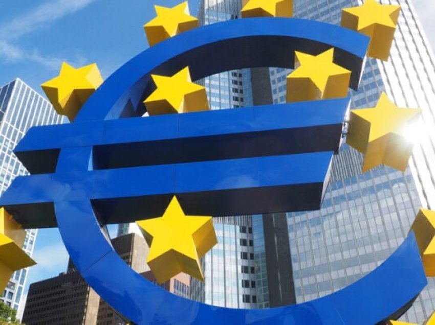 Brukseli më optimist për ekonominë në Eurozonë