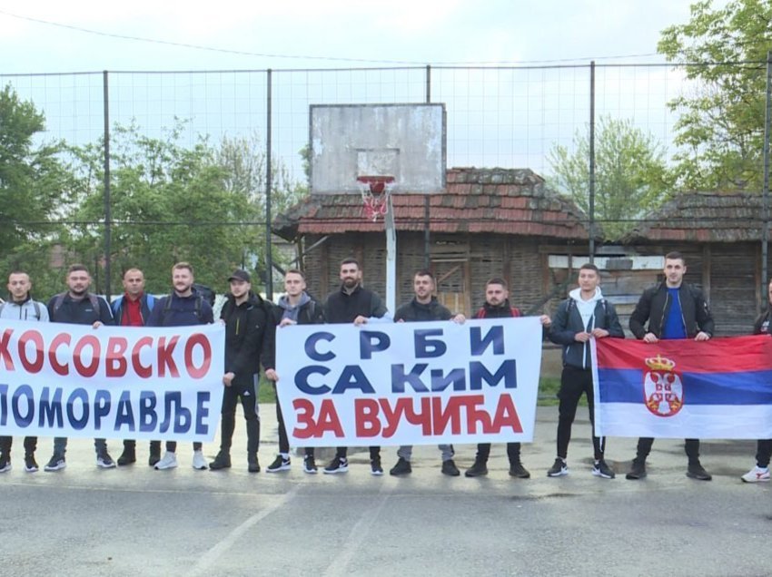 Sandulloviq: Serbët e Kosovës po detyrohen të marrin pjesë në protestën e Vuçiqit dhe janë të nxitur