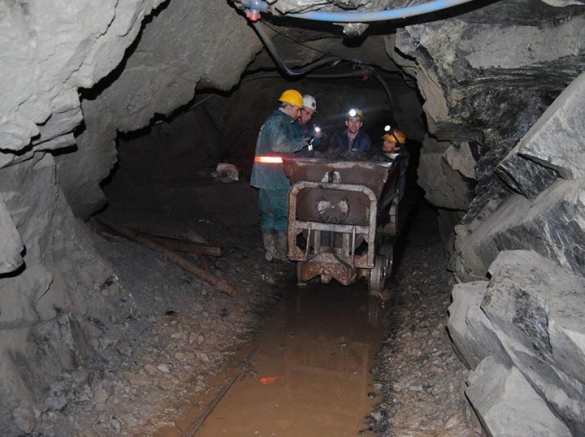 Shpërthim i fuqishëm në minierë, 2 viktima