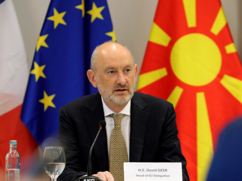 Geer: Maqedonia e Veriut të shfrytëzojë mundësinë, ndryshimet kushtetuese janë thelbësore