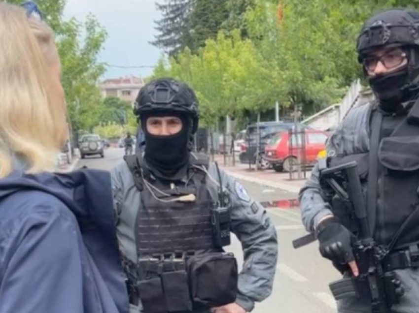 Von Cramon ‘shpërthen’ ndaj policëve të Kosovës në Zveçan: Çka dreqin ju solli këtu, ku është kërcënimi?