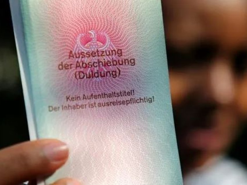 Mijëra shqiptarë pritet të përfitojnë nga ky rregull - lehtësime të tjera për refugjatët në Gjermani