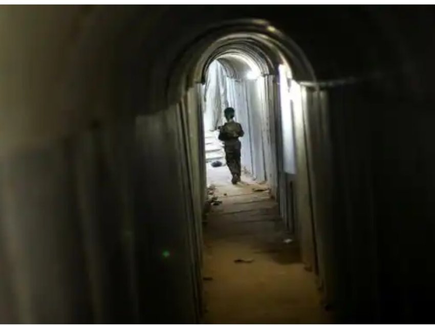 Zyrtari i Hamasit: Tunelet e ndërtuara nga ne janë vetëm për të mbrojtur njerëzit tanë, civilët në Gaza janë përgjegjësi e Izraelit