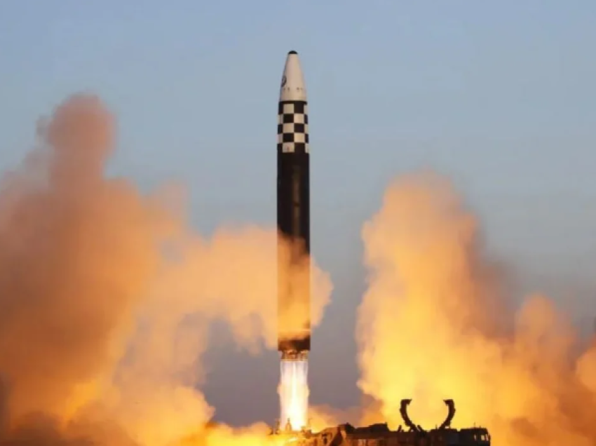 Testimi i raketës “Bulava”, Moska: testuam raketën balistike me kapacitet bërthamor