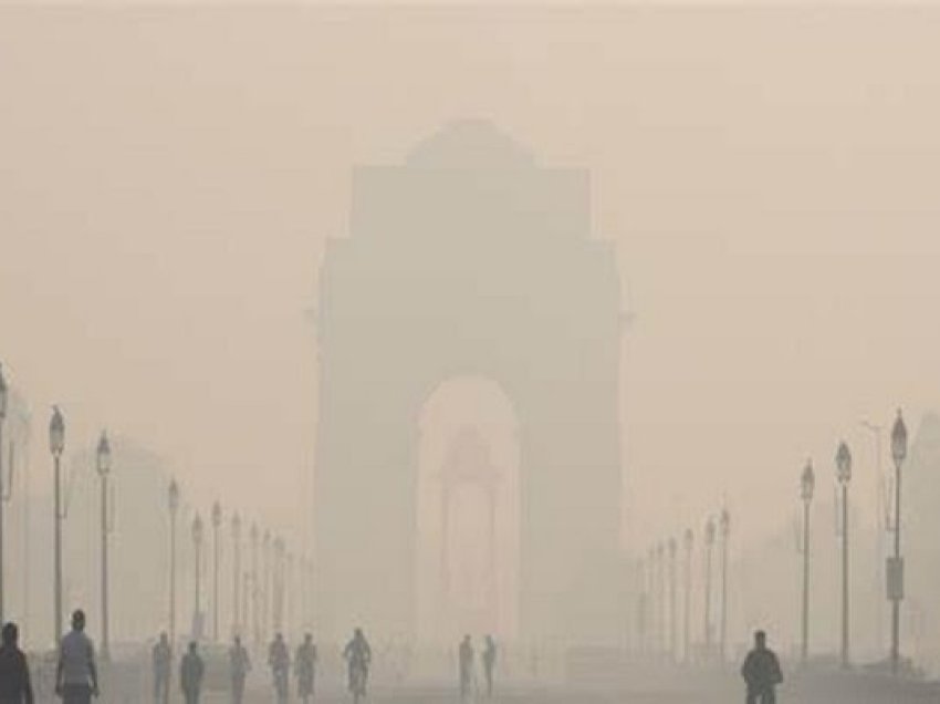 Nju Delhi bëhet me “Dhomë të Gjelbër Luftës” për shkak të ajrit të ndotur 