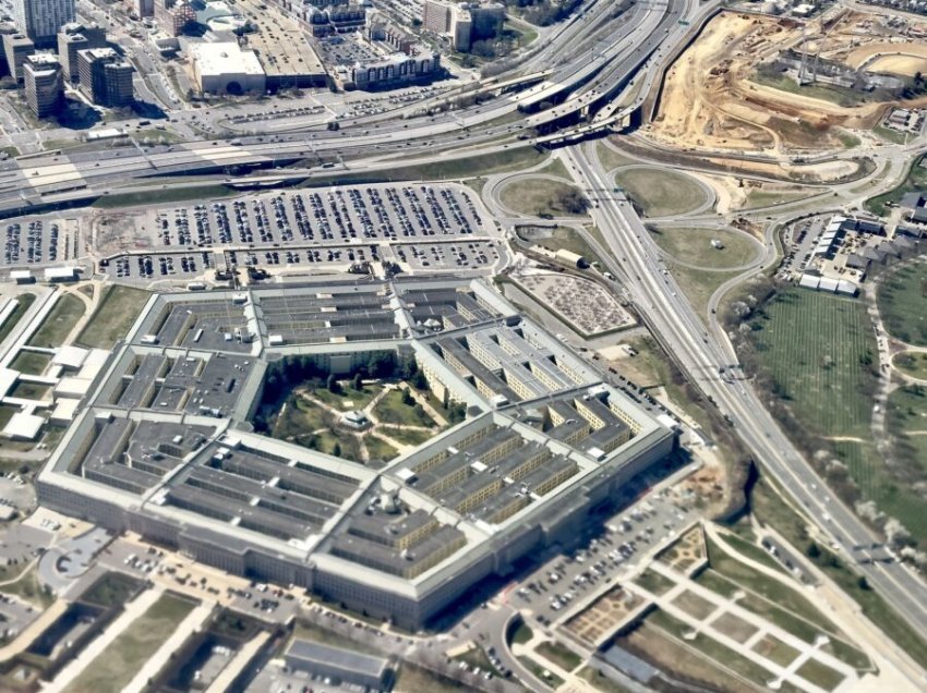 Pentagoni thotë se personeli në Irak dhe Siri është shënjestruar 38 herë
