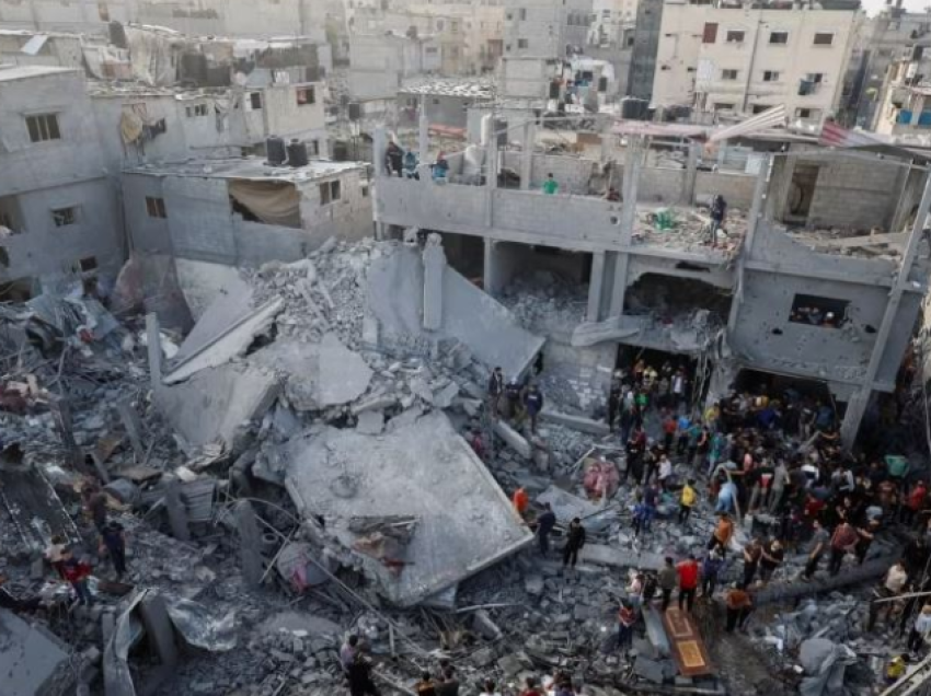 Mbi 300 të vrarë brenda një dite në Gaza nga sulmet izraelite