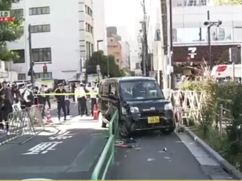 Makina përplaset në barrierë pranë ambasadës së Izraelit në Japoni