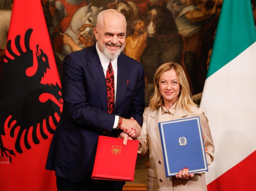 KASH mbi marrëveshjen midis Shqipërisë dhe Italisë për refugjatët