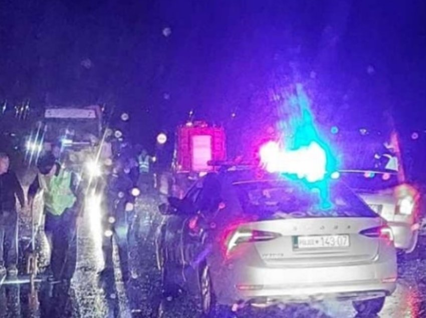 Pamje nga aksidenti tragjik në rrugën Kaçanik-Ferizaj, ku mbeti i vdekur një 19-vjeçar