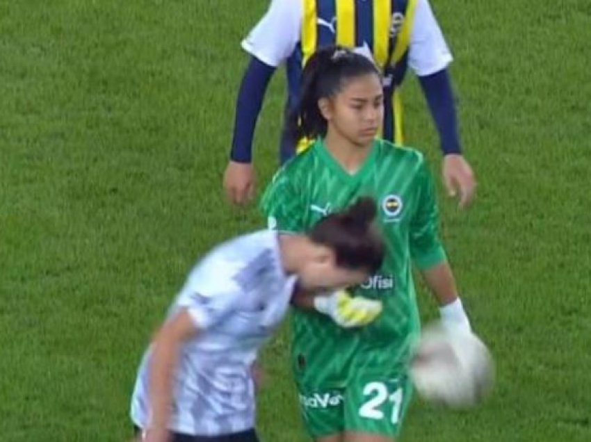 Gol i pazakontë nga futbollistja e Kosovës, çmend turqit