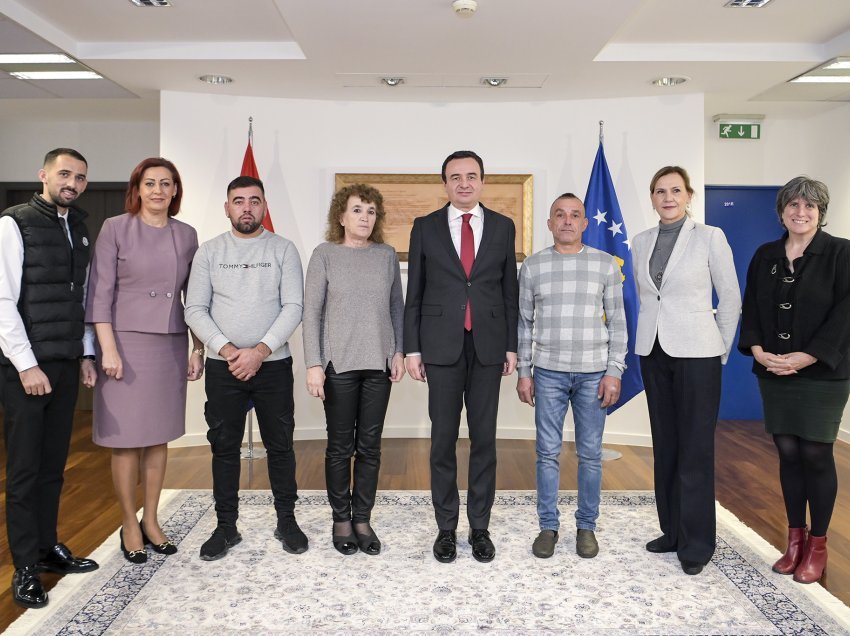 Kryeministri Kurti u takua me përfaqësues të komunitetit kroat në Kosovë