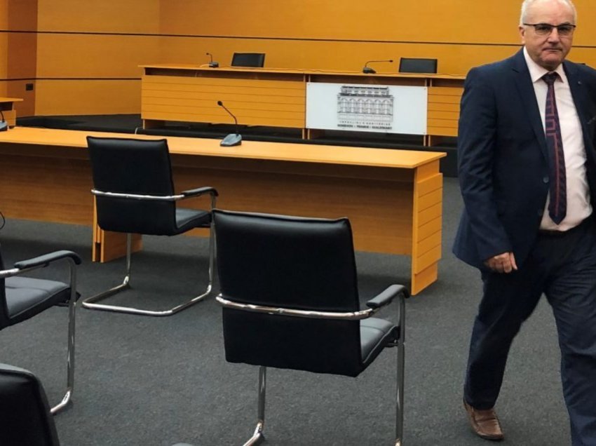 Gjyqtari Adriatik Bocaj zbulon rastet e dhunës në familje nga deputetë të Parlamentit