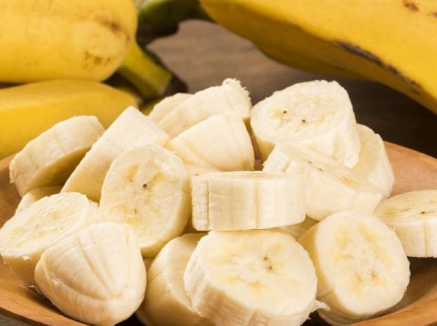 A duhet ngrënë banane me stomak bosh? Merr fund dilema