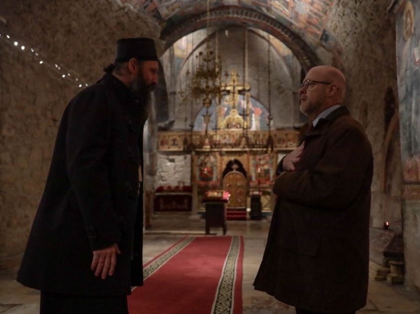 Hovenieri viziton Patrikanën Ortodokse Serbe