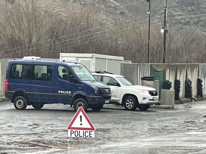 Policia ndalon pesë persona në Leposaviq, kishin hyrë ilegalisht nga Serbia