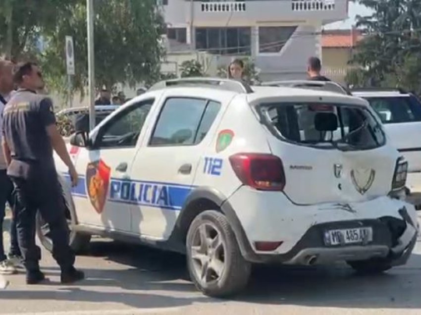 Aksident në rrugën Transballkanike të Vlorës, Range Roveri përplas makinën e policisë