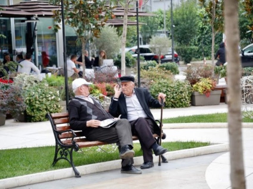 Nis shpërndarja e pensioneve të indeksuara për 767 mijë pensionistë në Shqipëri