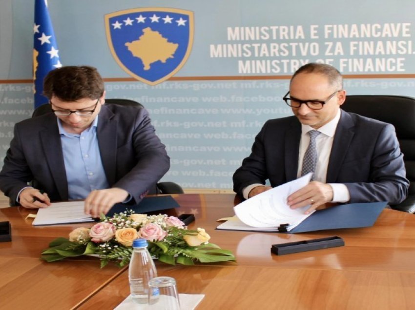 Kosova nënshkruan marrëveshje 9 milionë euro për ujërat