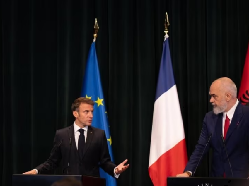 VOA: Macron i kujton Kosovës liberalizimin e vizave dhe premtimet e pambajtura