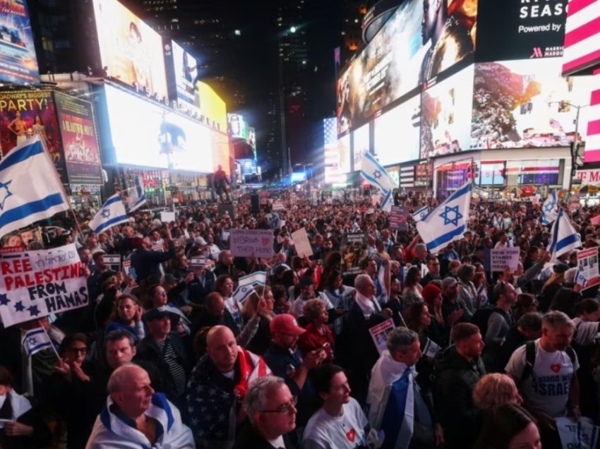 Qindra protestues në Nju Jork kërkojnë lirimin e pengjeve nga Hamasi