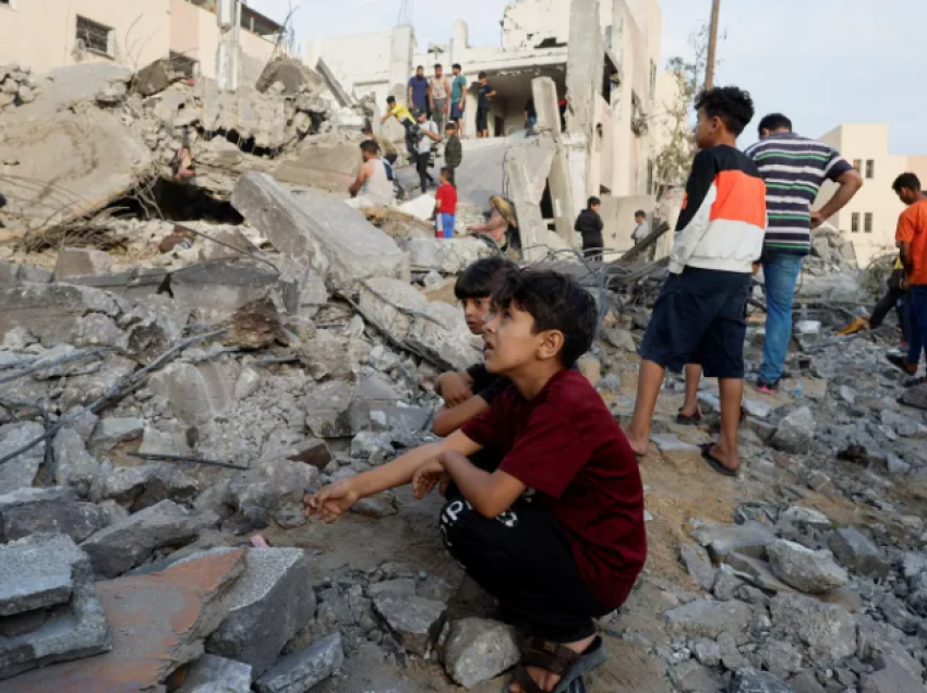 Raportohet se të paktën 2000 fëmijë janë vrarë në Gaza