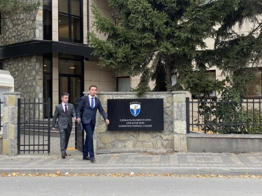 ​Zeka: Shkarkimi i përmbaruesit privat Ilir Mulhaxha, vendim politik dhe i kundërligjshëm