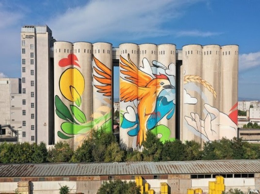 ​Mulliri i miellit në Sofje krenohet me grafitin më të madh të Bullgarisë