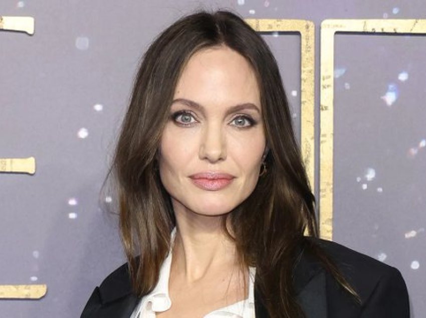 Kjo është arsyeja pse Angelina Jolie humbet mijëra ndjekës në rrjete sociale
