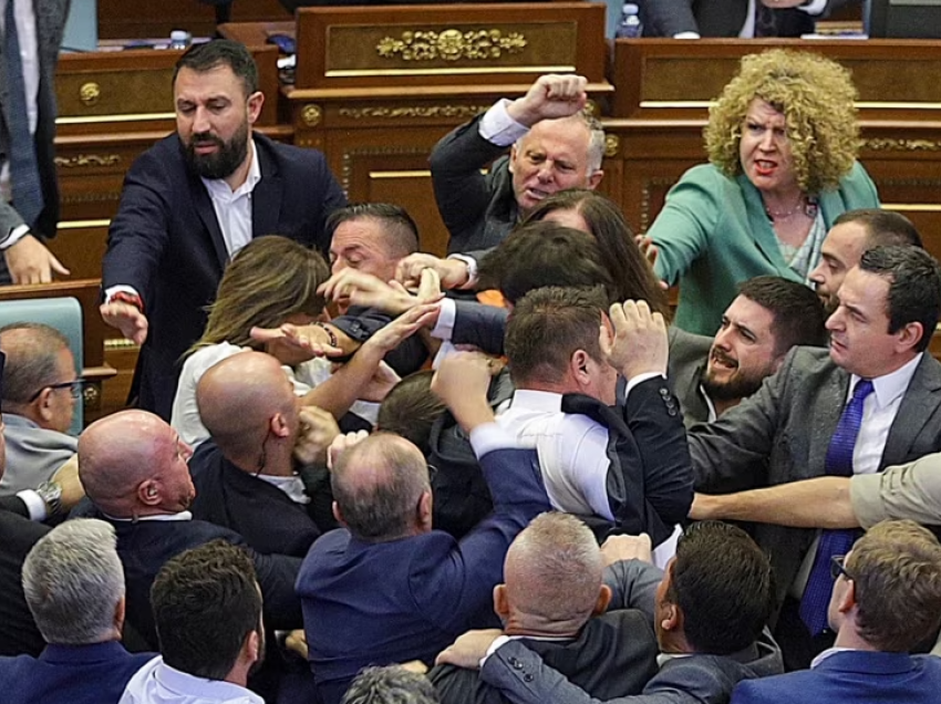 Pse është ngritur aktakuzë kundër Bislimit dhe tre deputetëve të Kosovës?