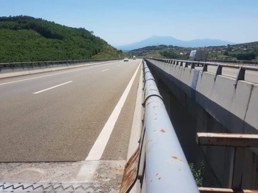 E dhimbshme: Kjo është 41-vjeçarja që mbeti pa shenja jete në vetaksidentin në autostradën “Ibrahim Rugova”