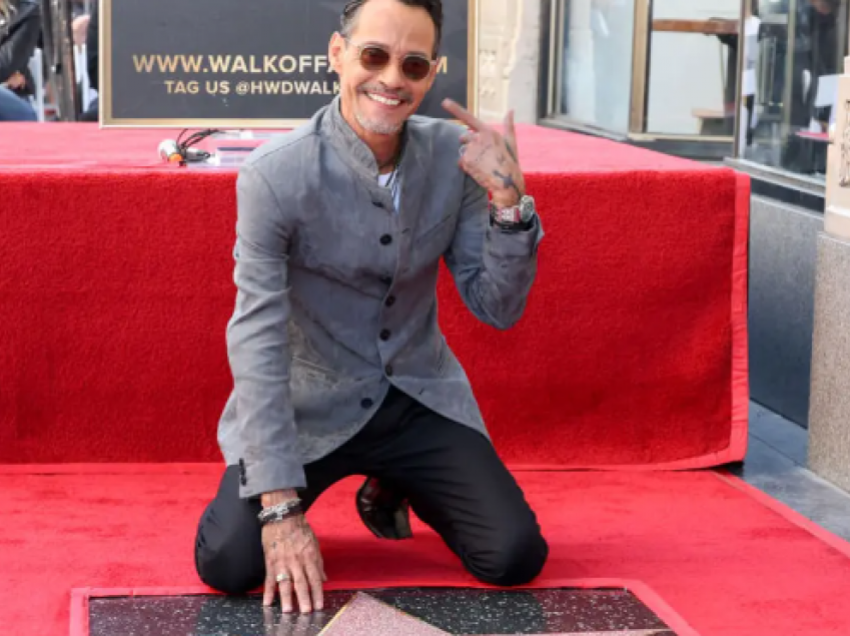 Marc Anthony bëhet me yll në “Hollywood Walk of Fame”