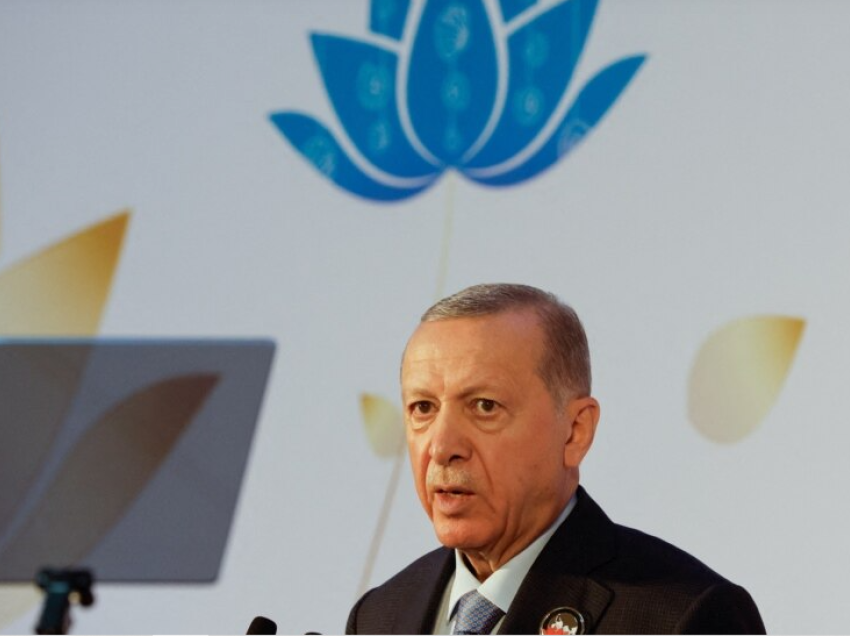Erdogani kërkon që Rusia të mos “margjinalizohet” në ujdinë për drithërat