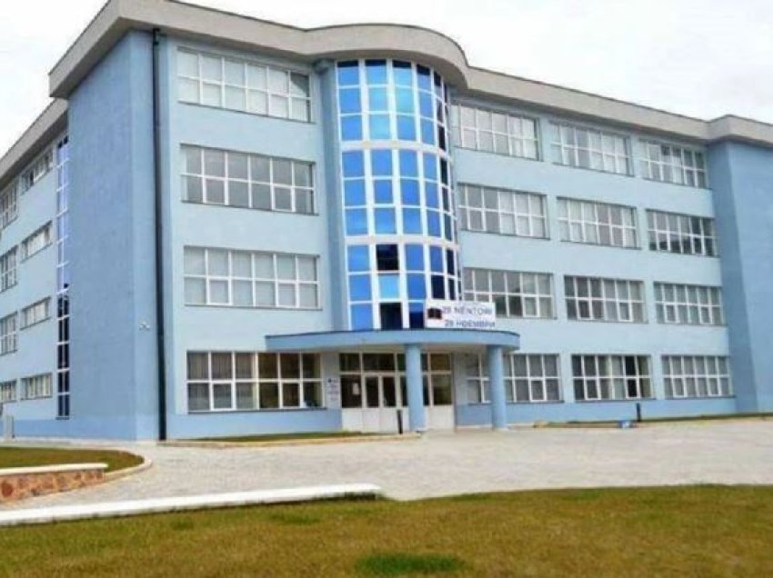 Nis viti i ri shkollor në Dibër, 668 nxënës më pak