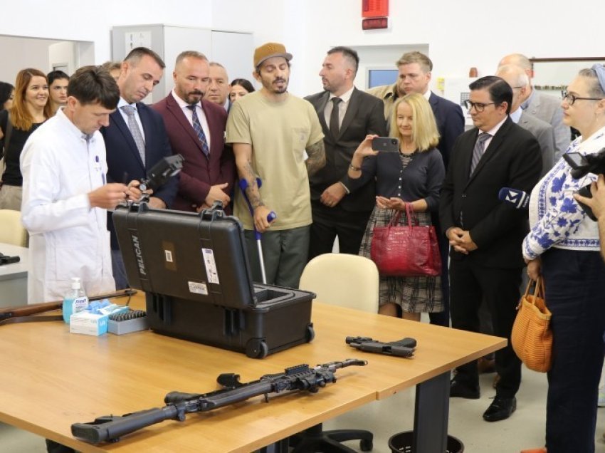 UNDP dhuroi pajisje të specializuara për Agjencinë e Kosovës për Forenzikë 