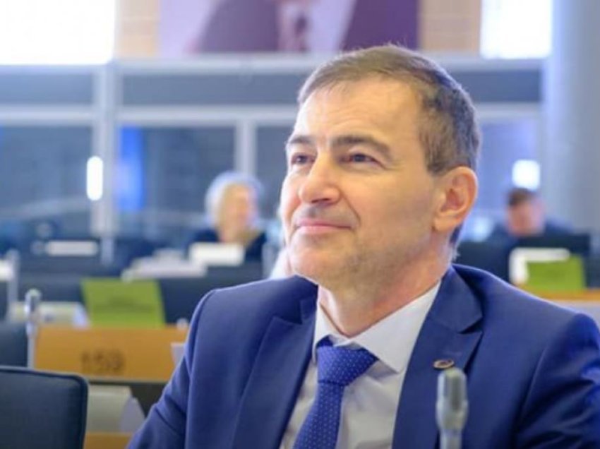Kovaçev: Nuk e kuptoj pse opozita maqedonase nuk dëshiron përfshirjen e bullgarëve në kushtetutë