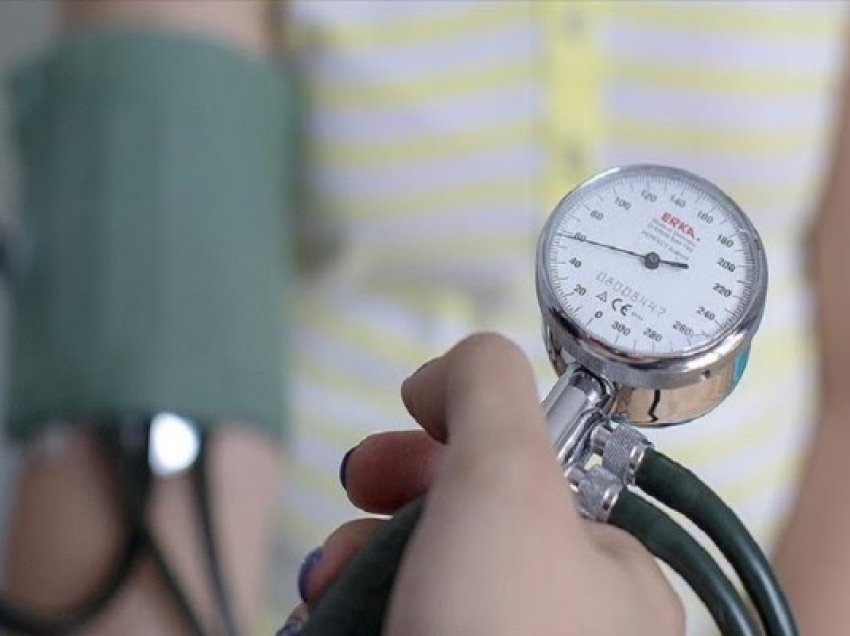 ​Raporti i OBSH-së: 4 në 5 persona me hipertension “të patrajtuar në mënyrë adekuate”
