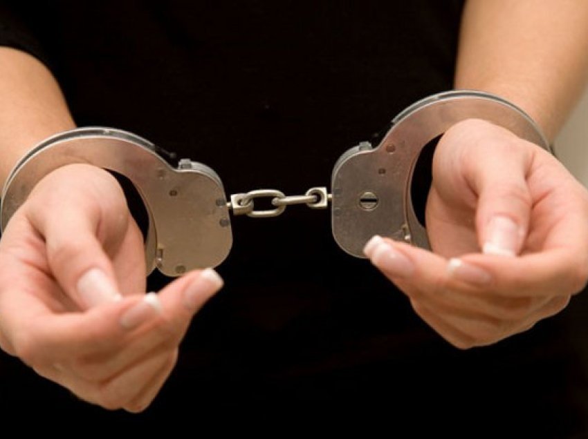 Dy të mitura rrahen nga dy të rritura në Istog, arrestohen të dyshuarat